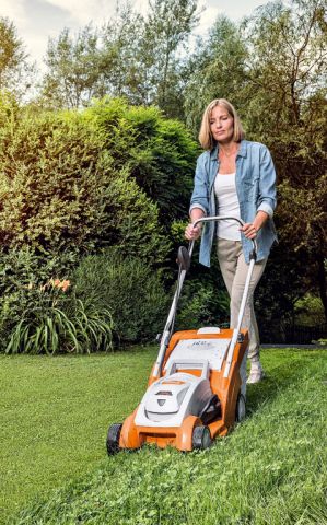 STIHL RMA 339 (excl accu en lader) - Accu-grasmaaier - 350 m2