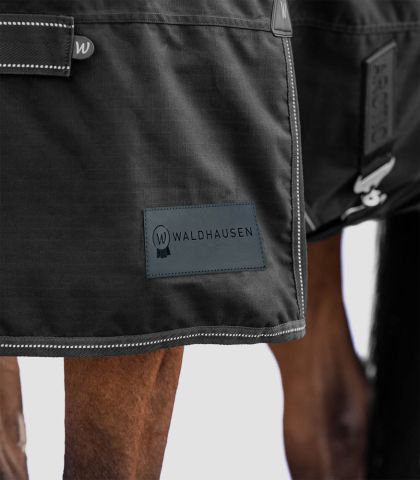 Waldhausen Arctic Light - Winterdeken - Paardendeken - Zwart