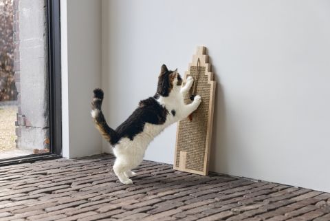 Designed by Lotte Berit - Krabplank - Hout - Bruin - 60x20x2 cm